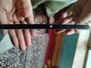 телефон fly iq445: Sony Xperia Z3+, 64 GB, rəng - Qara — 1