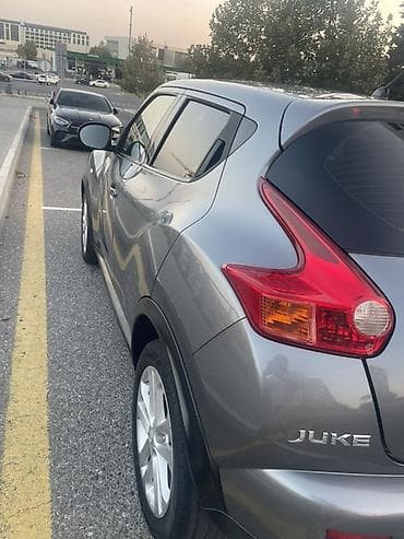 juk: Nissan Juke: 1.6 l | 2012 il Krossover — 5