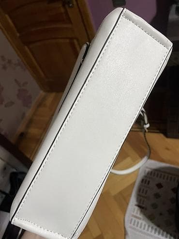 Другие комплектующие: Parfois . Yenidi.1defe ishlenilib. Etiketi üstünde — 3