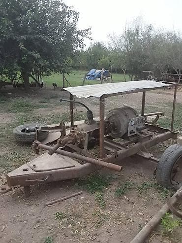 82 1 traktor: 36 kvtlıq, 3 faza İşıq generatoru satılır. Traktora qoşulan, qoşqusu — 2