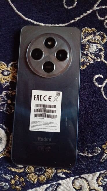 Redmi smartfon - Brend: Redmi (Xiaomi ekosistemi) - Rəng: Tünd