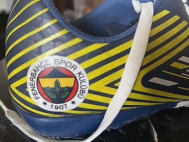 futbol kofta: Butslar Ölçü: 37, İşlənmiş — 2