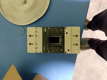 ütü lövhəsi: Siemens Elektrik avtomat, 3 faza — 2
