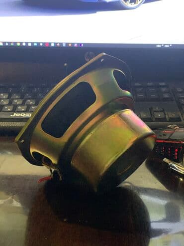 İşlənmiş Acoustic Energy Kolonka, Növ - Sabvufer, rəng - Qara