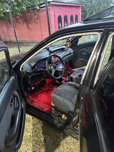 kia optima diffuser: Satılır: qara rəngli sedan Xüsusiyyətlər: - Kuzov: 4 qapılı sedan — 4