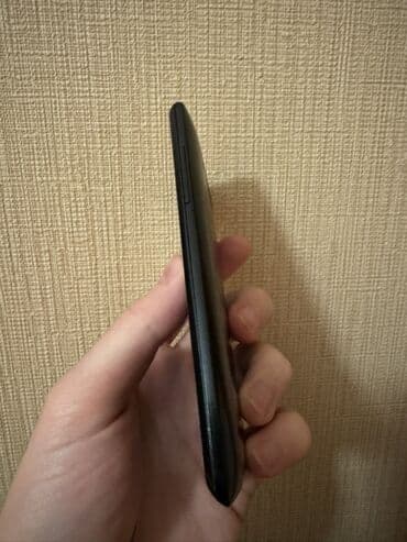 Аудиотехника: HTC Desire 500, цвет - Черный, Сенсорный — 4