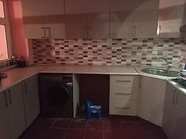 Продажа домов: Satılır: həyətli fərdi ev Quba rayonu, yeni avtovağzal tərəfdə ev — 3