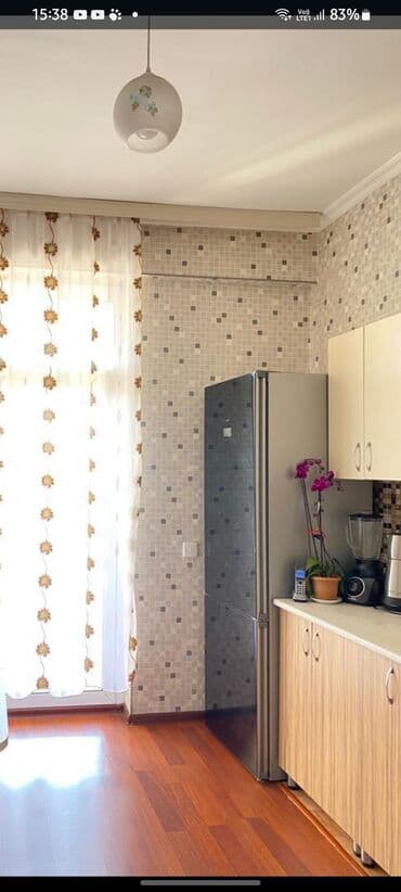 qubada satilan evler 2023: 3 otaqlı, Yeni tikili, m. Neftçilər, 180 kv. m — 2