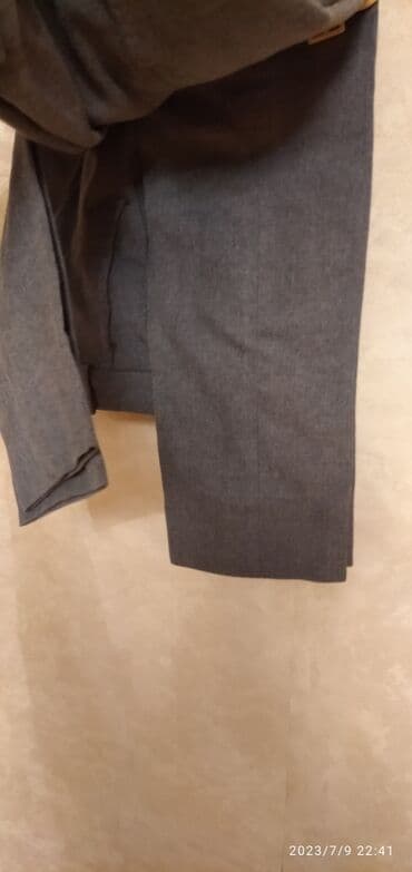 məktəb şalvarı: Məktəbli forması, Oğlan üçün, 6 - 7 yaş, İşlənmiş — 3