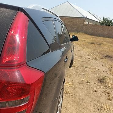 multi sukan: Kia Ceed: 1.6 l | 2007 il Universal — 7