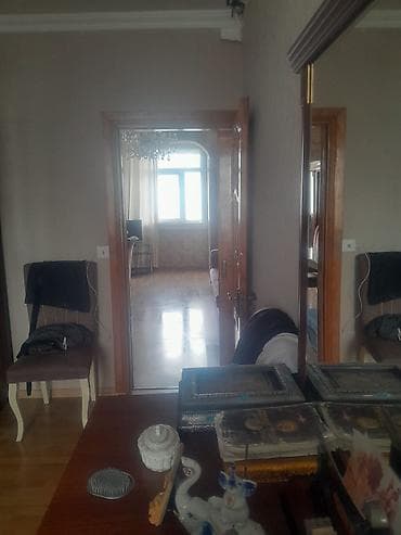 bərdə ev: 2 otaqlı ev kirayə verilir Şamaxinka da yalnız tələbə qlzlara verilir — 4