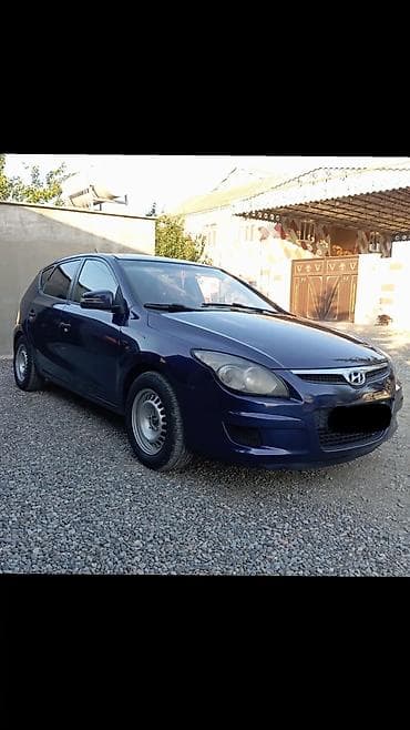dam bagaj: Hyundai i30 hatchback - Korpus: 5 qapılı hatchback, tünd mavi rəng - — 1