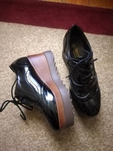 adidas qaçış üçün qadın krossovkaları: Ölçü: 35, Yeni — 5