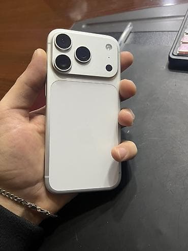 kontakt iphone: IPhone 17 Pro, 256 GB, Ağ, Simsiz şarj — 1