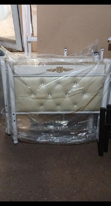 divan kravat: Təknəfərlik çarpayı, Bazasız, Siyirməsiz — 3