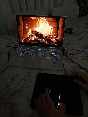 notebook aliram: HP Pavilion noutbuk Xüsusiyyətlər: - Model: HP Pavilion (gümüşü — 3