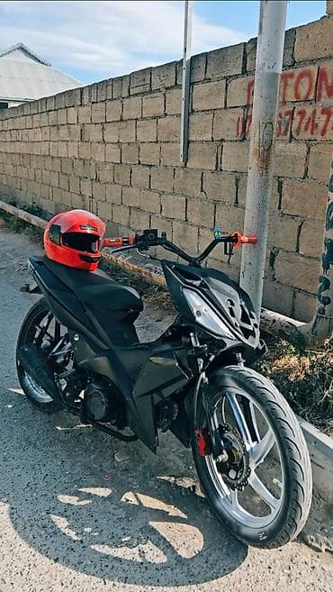 Moped / skuter tipli motosiklet – şəhər içi sürüş üçün çevik və yığcam at lalafo.az Moped / skuter tipli motosiklet – şəhər içi sürüş üçün çevik və yığcam