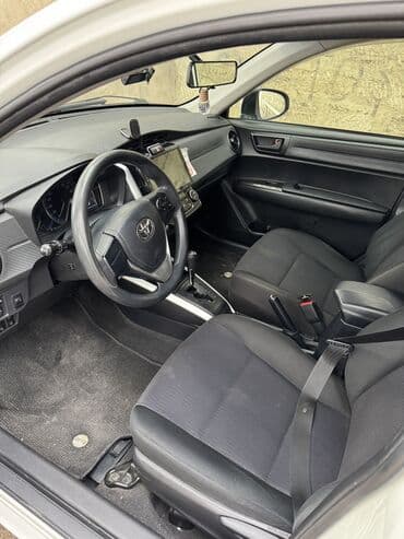 kvadrasikl satisi: Toyota Corolla: 1.5 l | 2019 il Universal — 10