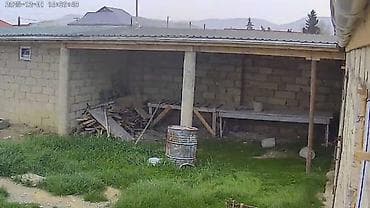 keslede satilan heyet evleri 2022: Torpaq sahəsi və həyət evi satılır - Həyətyanı sahə: Dörd tərəfi daş — 5