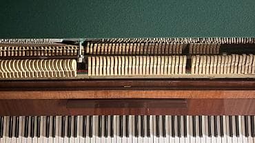 Piano, Belarus, Akustik, İşlənmiş, Ünvandan götürmə — 4