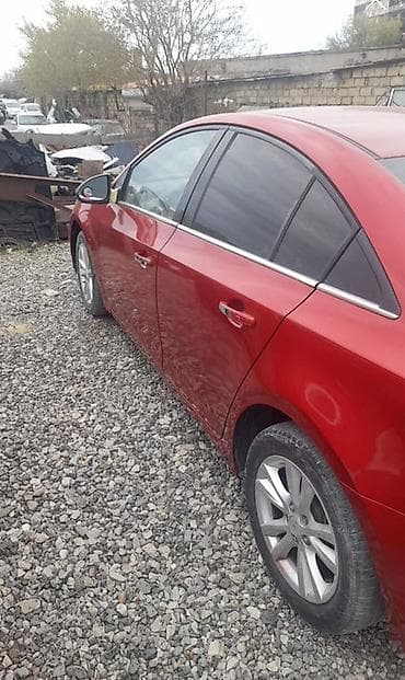 Chevrolet Cruze sedan – qırmızı rəng masin lizingdedir ilkin odenis — 2
