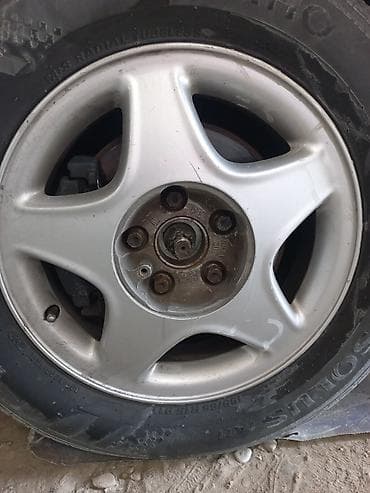 - Markalar: Kumho və Solus (M+S Radial Tubeless yazıları var). - Ölçü — 2