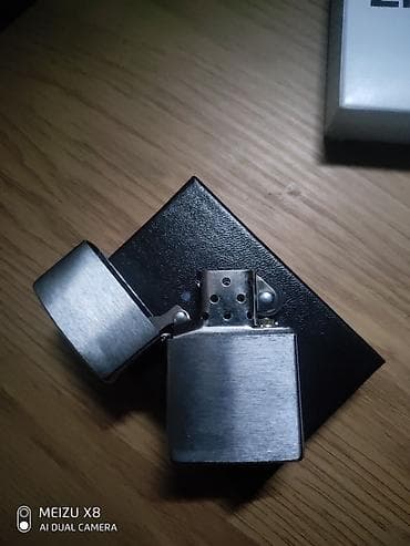 Məhsul: Zippo 200 Brushed Chrome benzinli çaxmaq QİYMƏT SONDUR