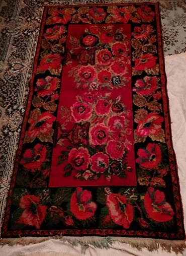 xalca uzlukləri: Xalça – əl işi, gül naxışlı - Növ: xalça/kalinnik motivli dekorativ — 2