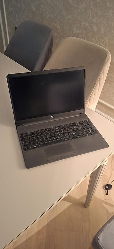 İşlənmiş HP 15.6 ", AMD Ryzen 3, 256 GB