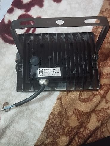 светильник led: LED proyektor işıq – Holuz Electric - Güc: 30W - Giriş gərginliyi — 3