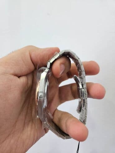 bmw 3 серия 318ti at: Yenidir, istifadə edilməyib Avtomatik İsveçrə mexanizmidir. Qutusu — 2