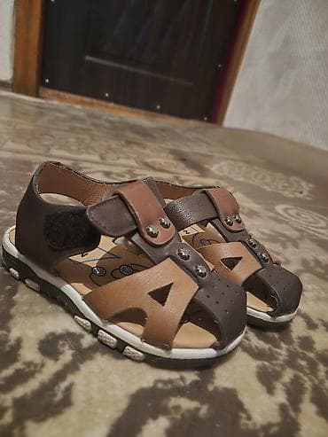 supinatorlu uşaq səndəlləri: Uşaq sandaleti - Model: açıq burunlu, iki rəngli (qəhvəyi və tünd — 1