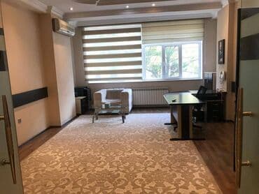 аренда торгового места в магазине: Gənclik metrosuna yaxın yol kənarı ümumi sahəsi 220 kv,m olan, obyekt — 14