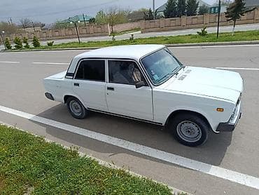 prado sukan: VAZ 2107, ağ rəng, sedan kuzov. Klassik dizaynlı 4 qapı — 3