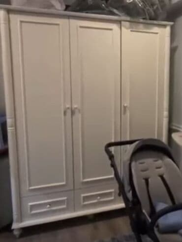 Oğlan və qız üçün, Beşik