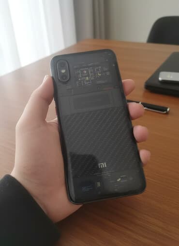 Xiaomi Mi 8 Pro, 128 GB, rəng - Qara, 
 Sensor, Barmaq izi, Simsiz şarj