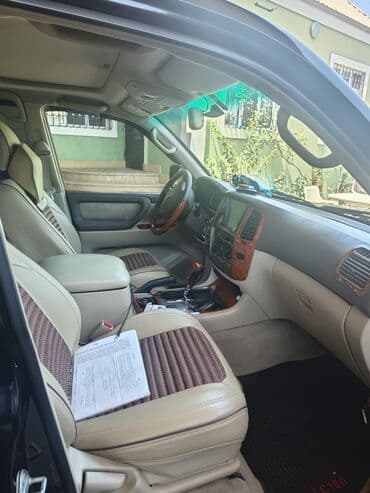 İnformatika: Toyota Land Cruiser: 4.5 l | 2006 il Ofrouder/SUV — 4