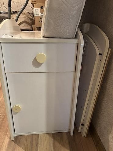 Qız üçün, İşlənmiş, Dördbucaq, Beşik, Matras ilə, Yellənmə mexanizmsiz