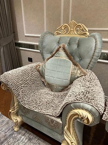 stul plasmas: Klassik üslubda qonaq otağı dəsti - Rəng: açıq su-mavi/mentol — 1