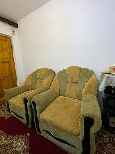 divanlar kreditle: Klassik üslubda yumşaq mebel dəsti Tərkibi: - 1 ədəd 3 nəfərlik divan — 4