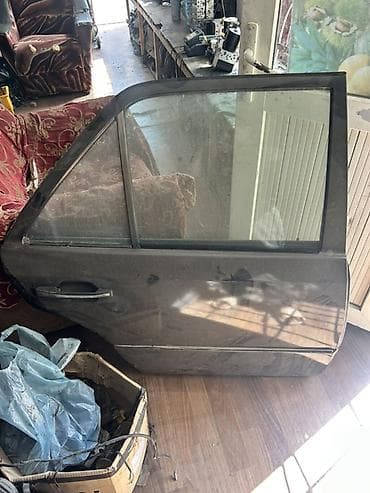 Mercedes yeska zbor sag sol qapilar ededi 80azn lalafo.az -da Mercedes yeska zbor sag sol qapilar ededi 80azn