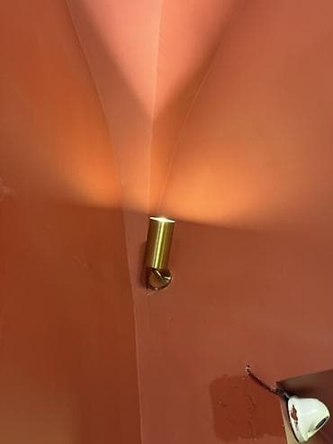 Razilasma olacaq 20 ededir Müasir divar aplikası – silindrik gövdəli