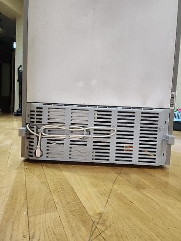 ayfon x satiram: 2 qapılı Bosch Soyuducu Satılır, rəng - Gümüşü — 4