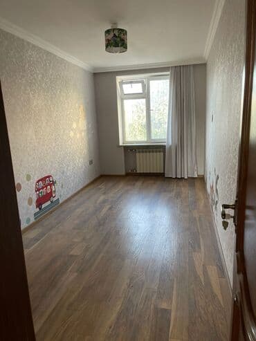 купить квартиру в баку азербайджан: Bakı, Neft Daşları qəs., 3 otaqlı, Köhnə tikili, m. Qara Qarayev, 65 kv. m — 17