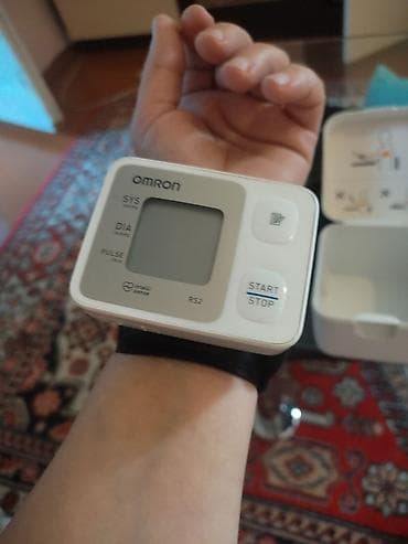 Tonometrlər: Omron RS2 bilək tipli qan təzyiqi ölçən cihaz - Türkiyədən aptekdən — 4