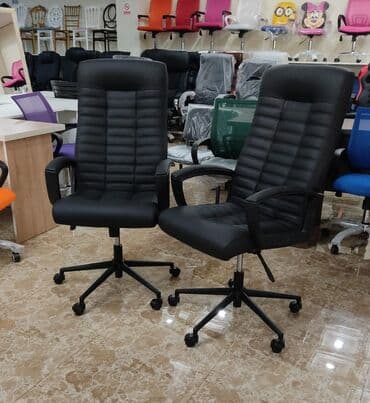 кресло для компьютера: Новый, С колесиками, Кожа — 2