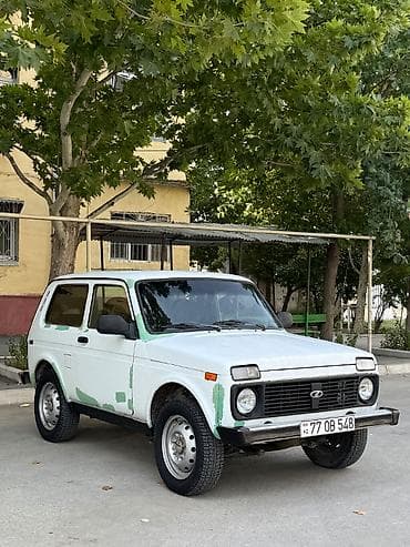 vaz 2007: VAZ (LADA) 4x4 Niva: 1.7 l | 2006 il 47000 km Ofrouder/SUV — 4