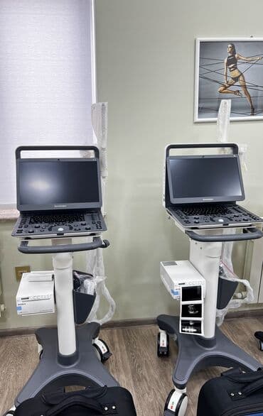 usm aparati: Uzi aparatlatıUSM aparatı 

SonoScape E2 və E3 uzi aparatı — 1