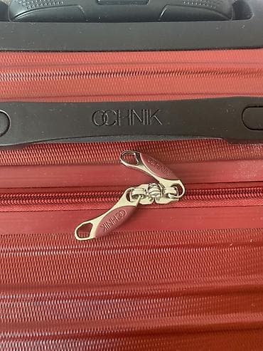 bas gitara: Brend: OCHNIK sərt çamadan L olcu - Rəng: tünd qırmızı (metallic — 4