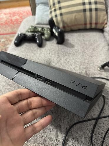 sony xplod: Sony PlayStation 4 (PS4) Original – tam dəst Paket tərkibi: - PS4 — 4
